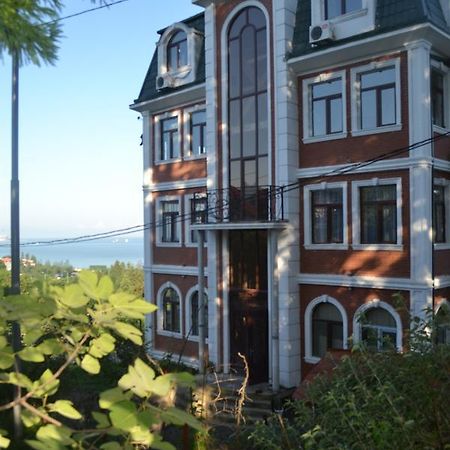 Sunny Hotel Batumi マヒンジャウリ エクステリア 写真