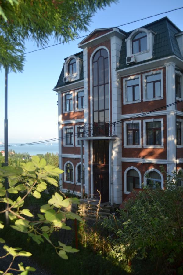 Sunny Hotel Batumi マヒンジャウリ エクステリア 写真