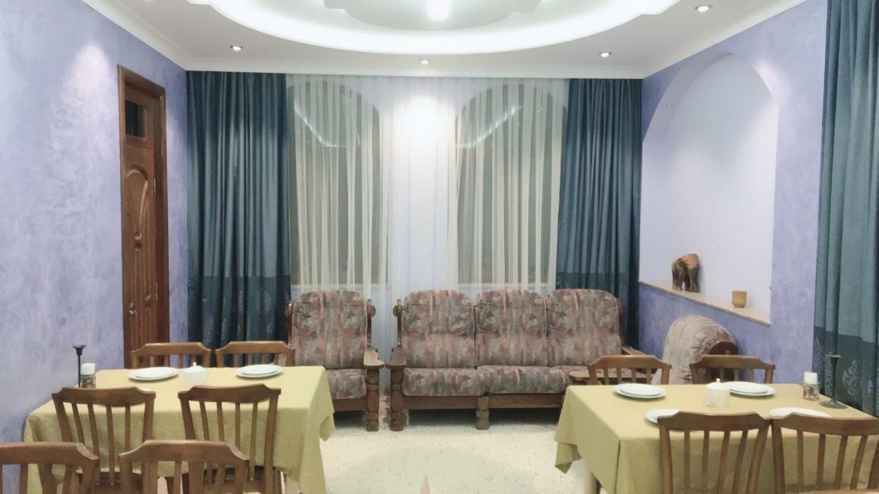Sunny Hotel Batumi マヒンジャウリ エクステリア 写真